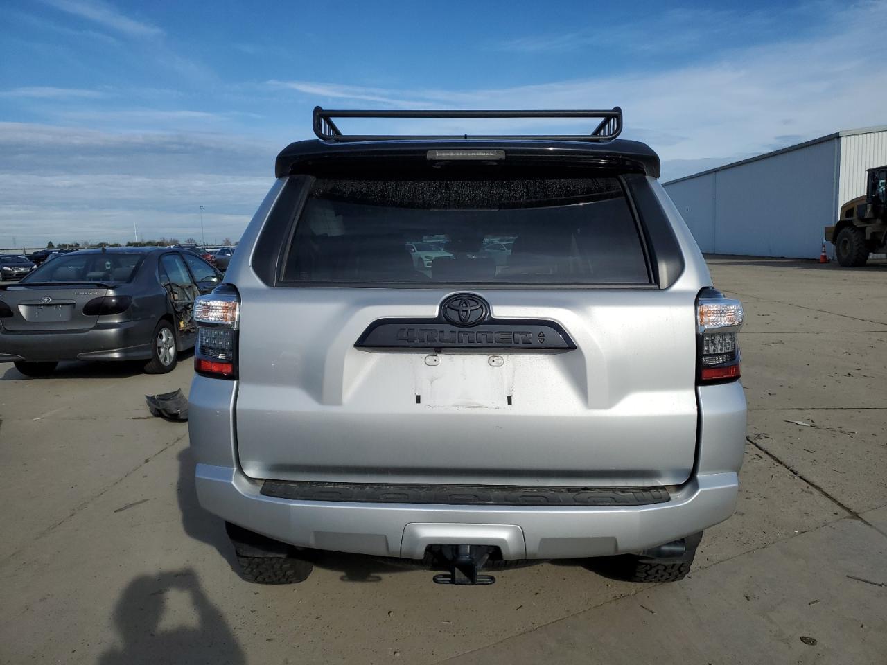 2021 Toyota 4Runner - Image 6