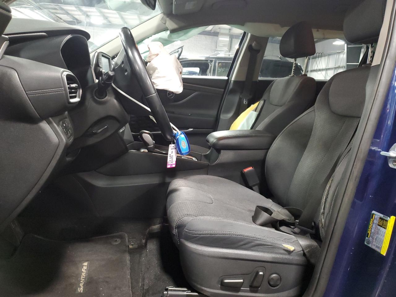 2019 Hyundai Santa Fe - Image 7