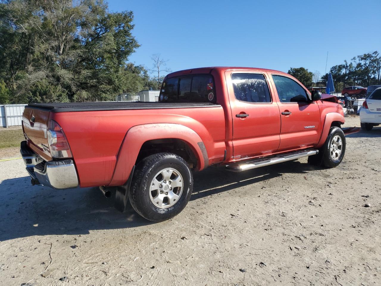 2013 Toyota Tacoma - Image 3