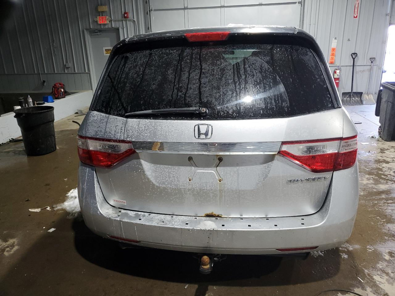 2011 Honda Odyssey - Image 6