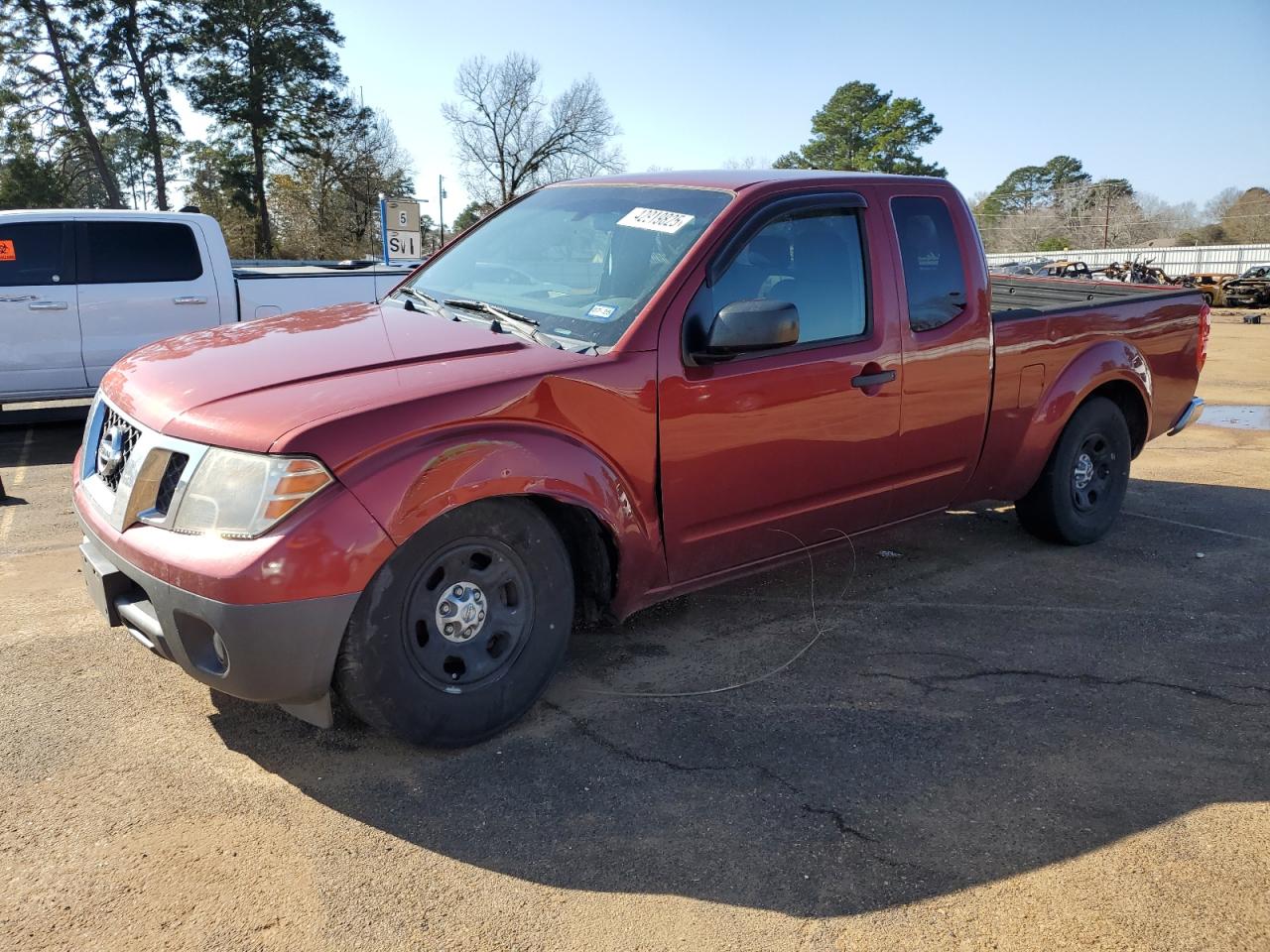2014 Nissan Navara (Frontier) - Image 1