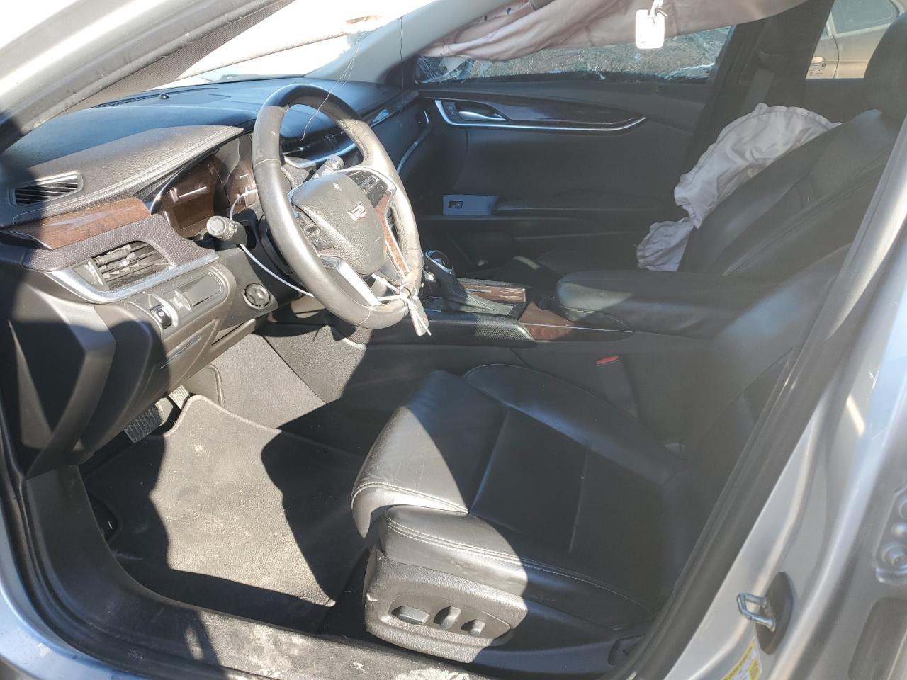 2017 Cadillac XTS - Image 7
