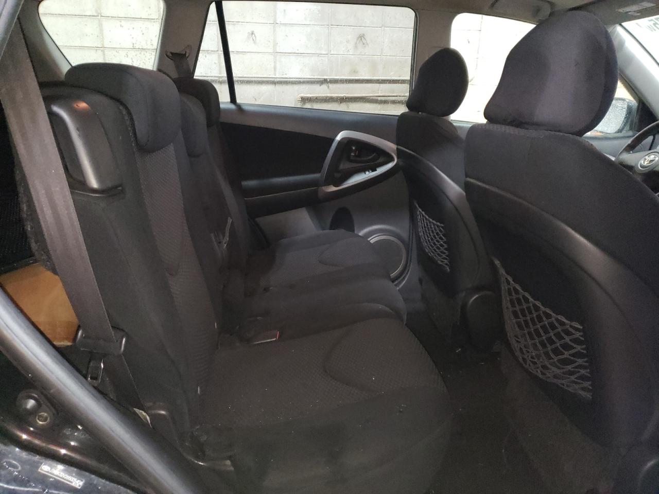 2006 Toyota RAV 4 - Image 11