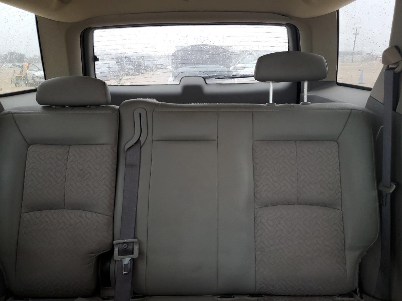 2006 Saturn VUE - Image 10