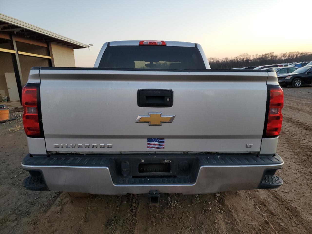 2015 Chevrolet Silverado - Image 6