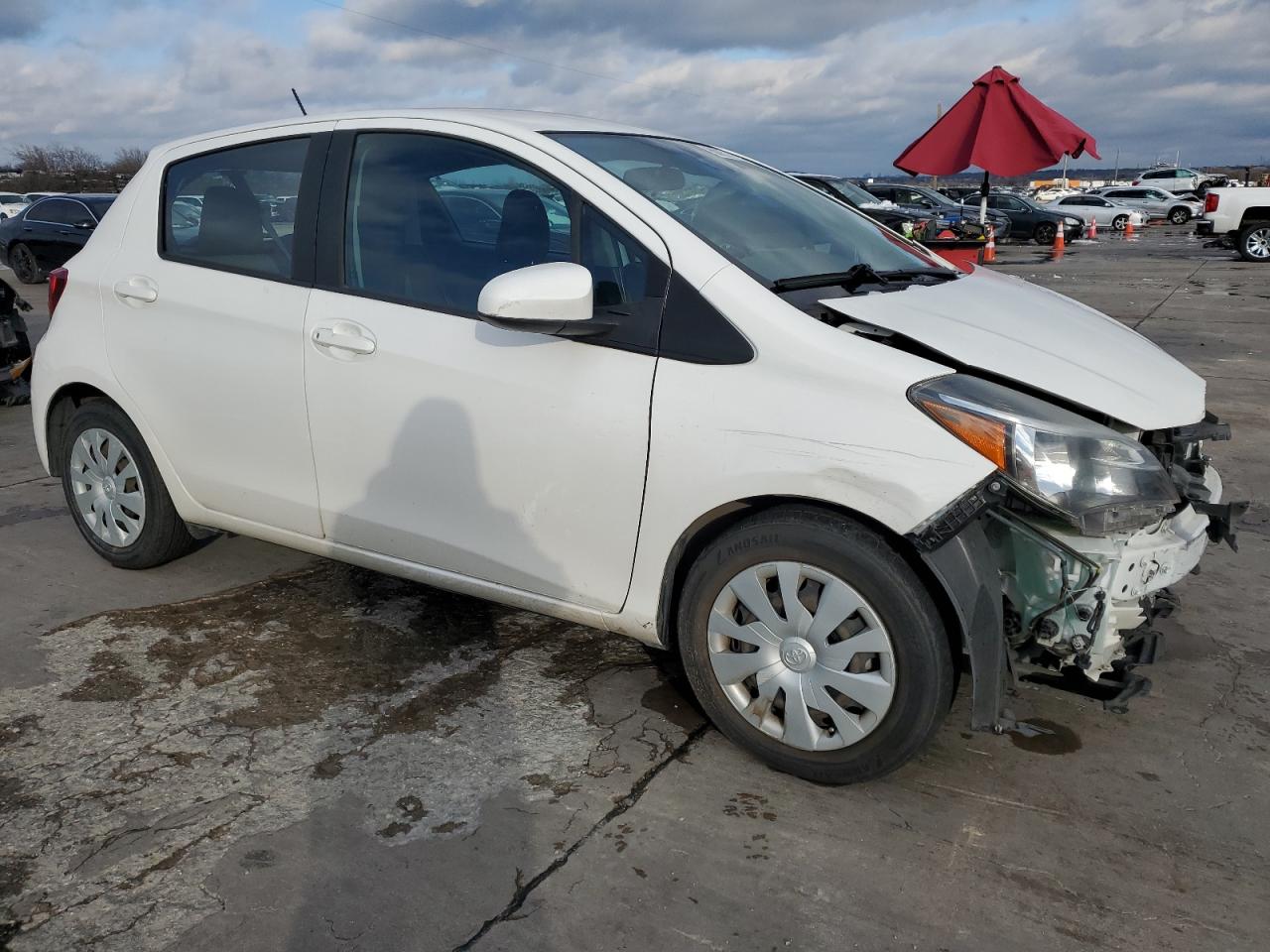 VIN VNKKTUD39HA074896 2017 TOYOTA YARIS no.4