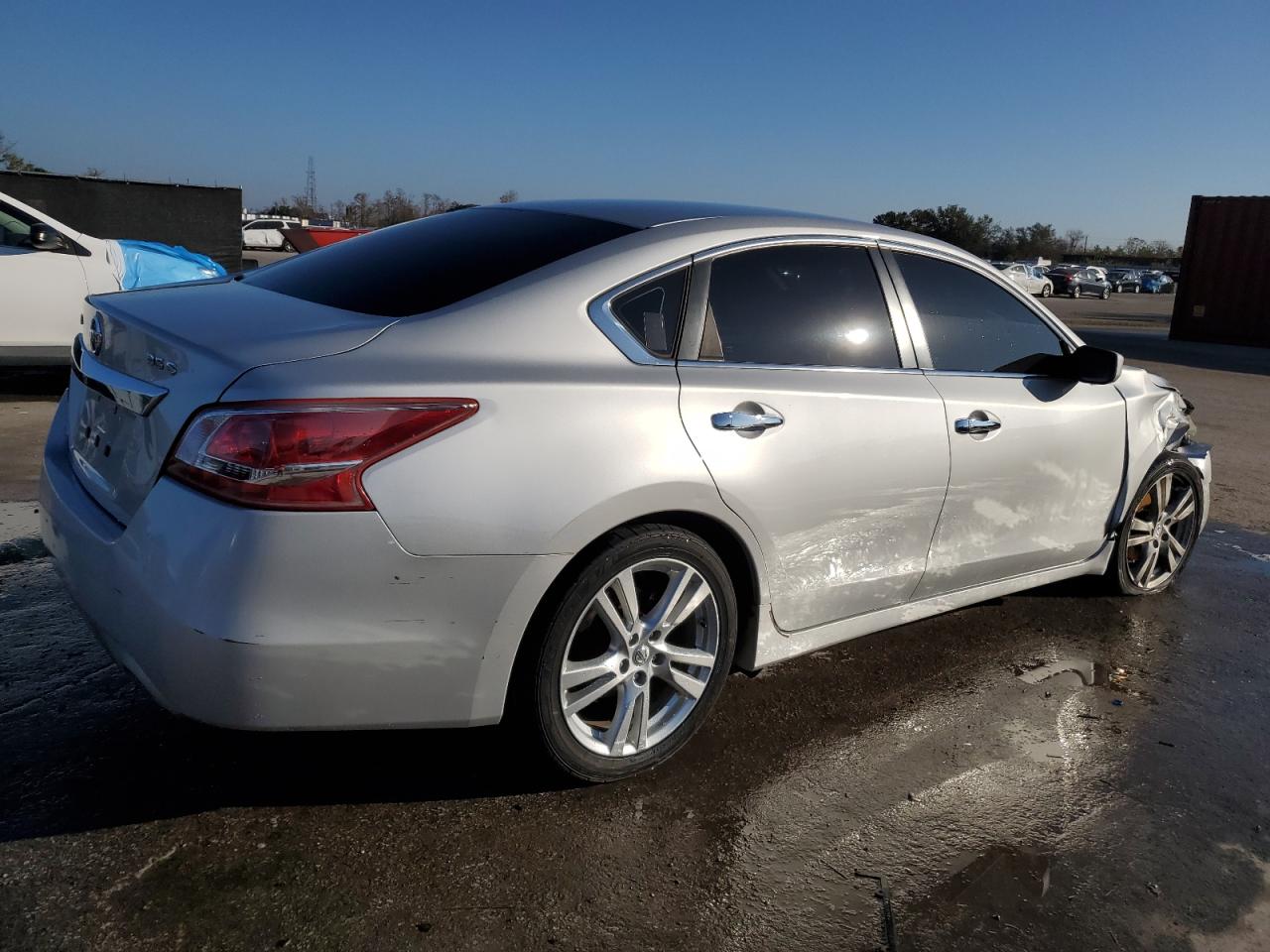 2013 Nissan Altima - Image 3