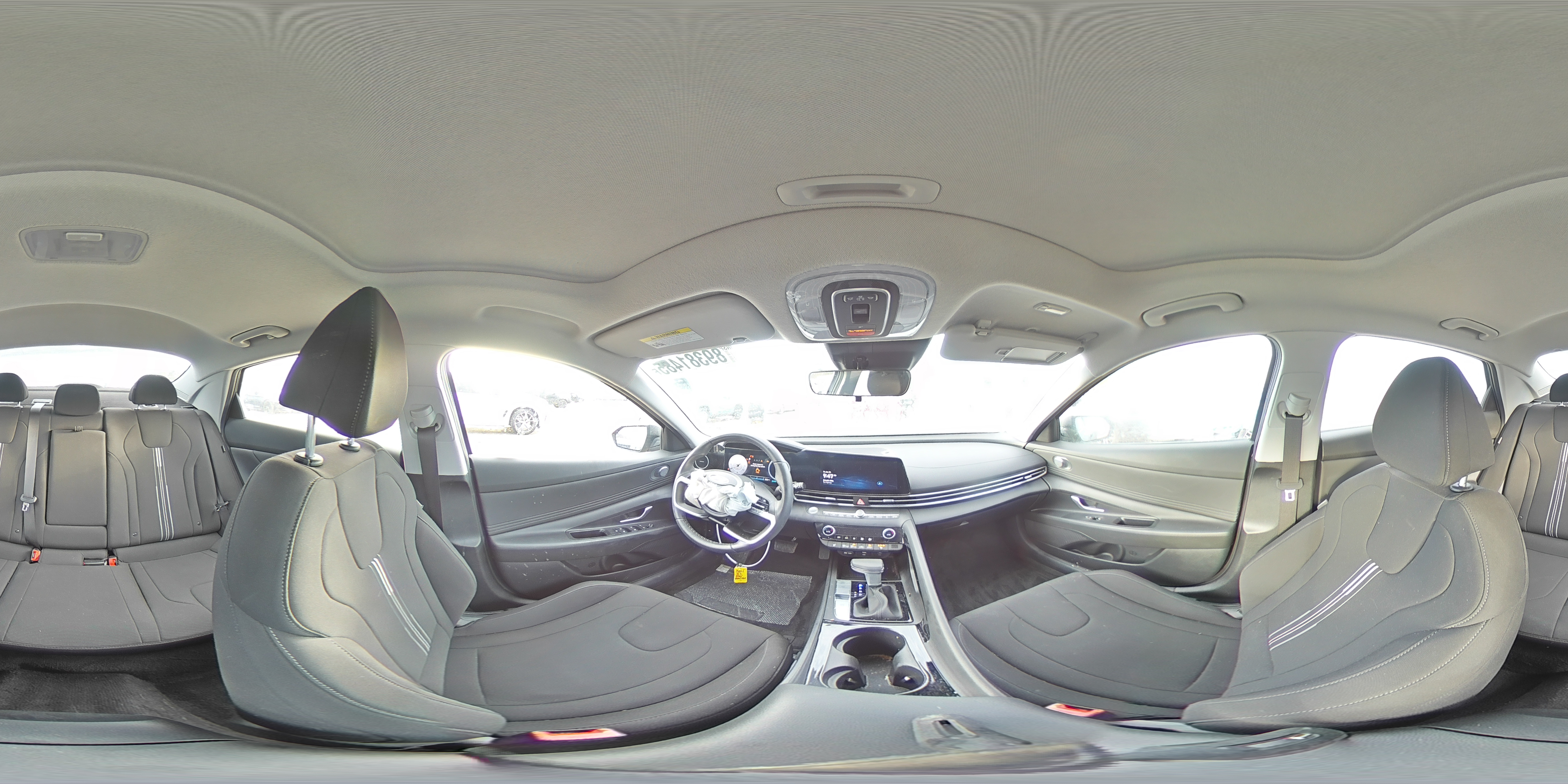 2024 Hyundai Elantra - Image 13