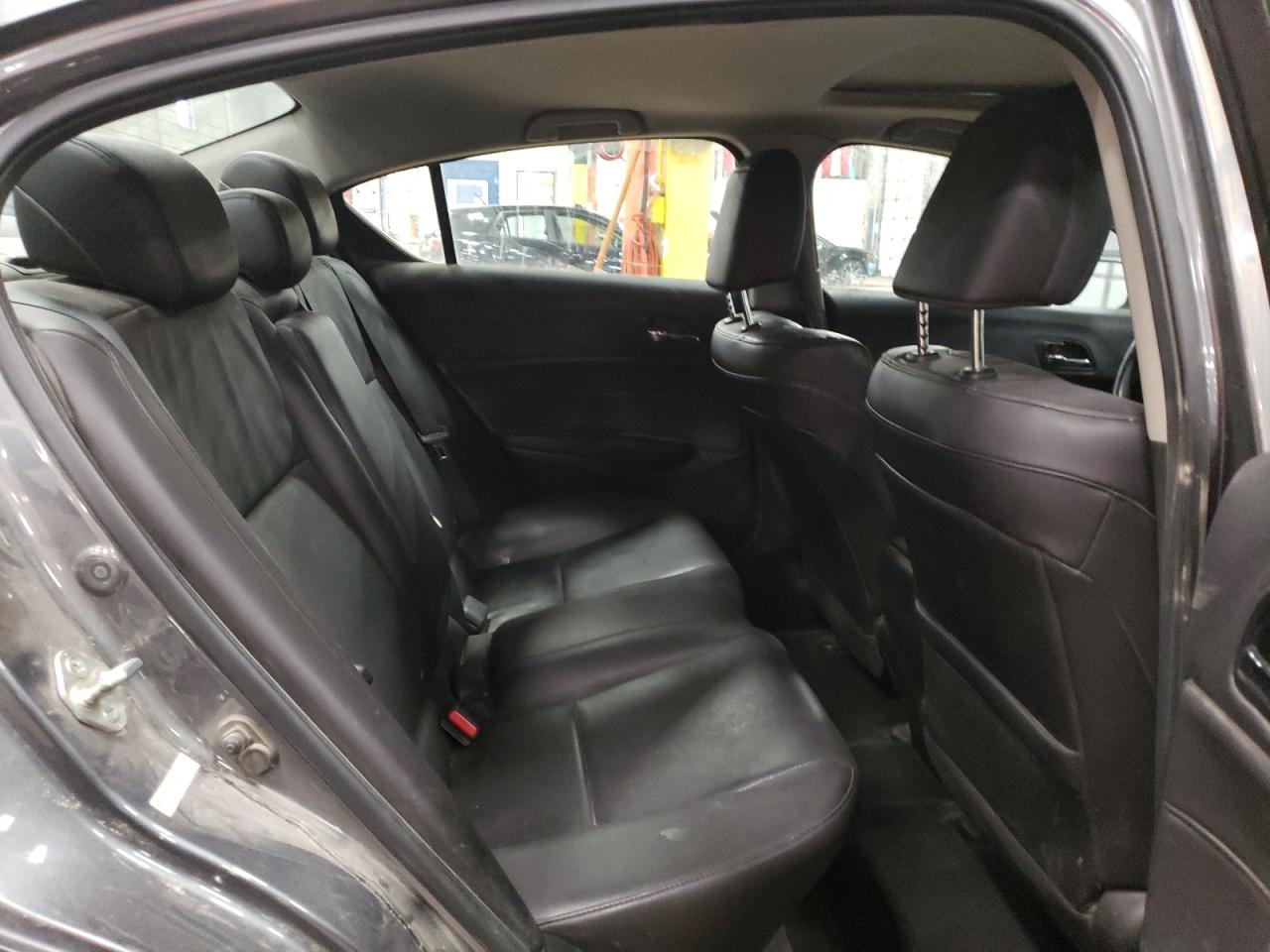 2013 Acura ILX - Image 10