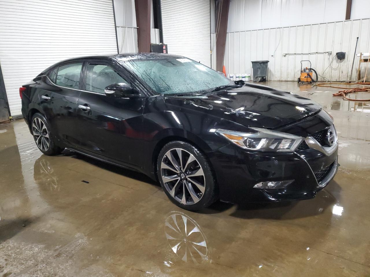 2016 Nissan Maxima - Image 4