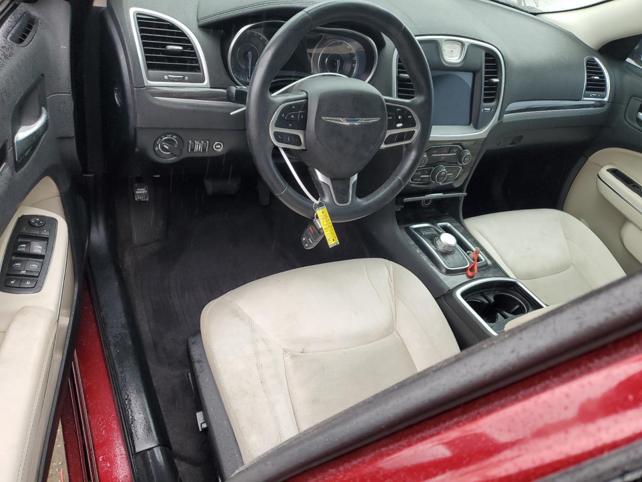 2018 Chrysler 300 - Image 8