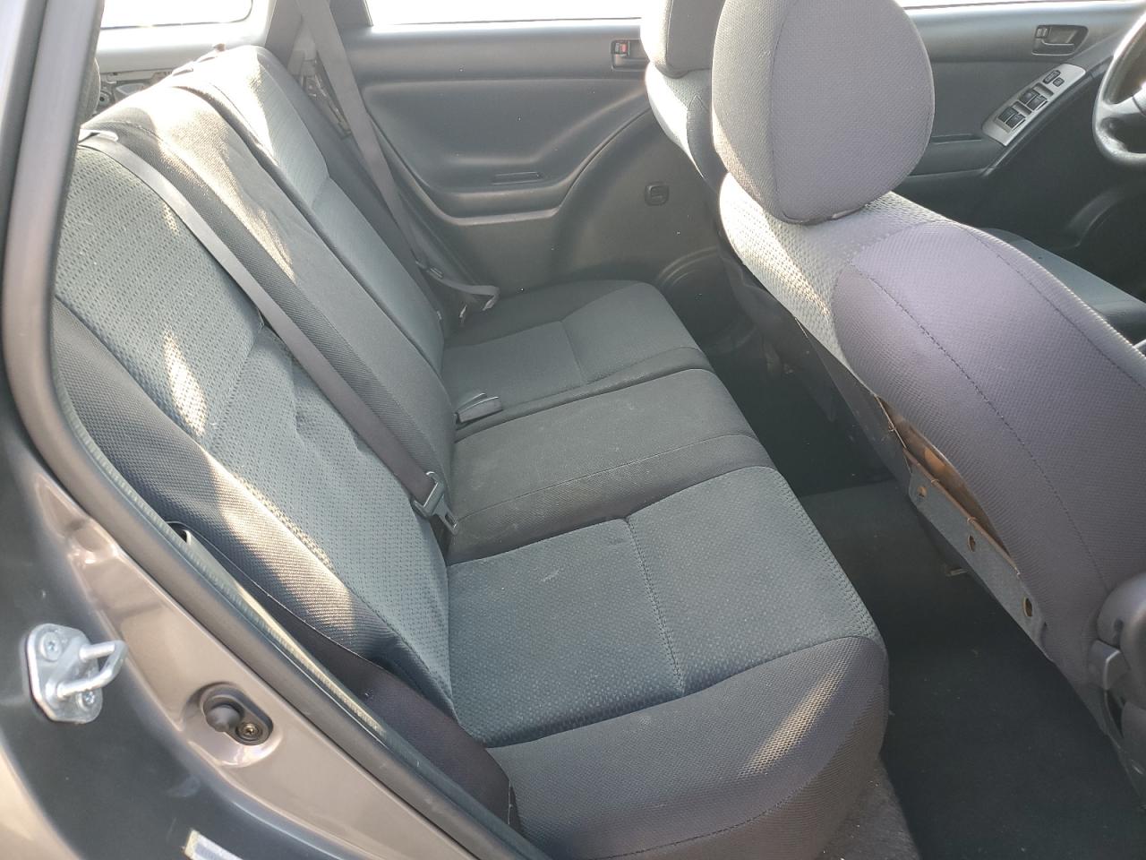 2004 Toyota Corolla - Image 10