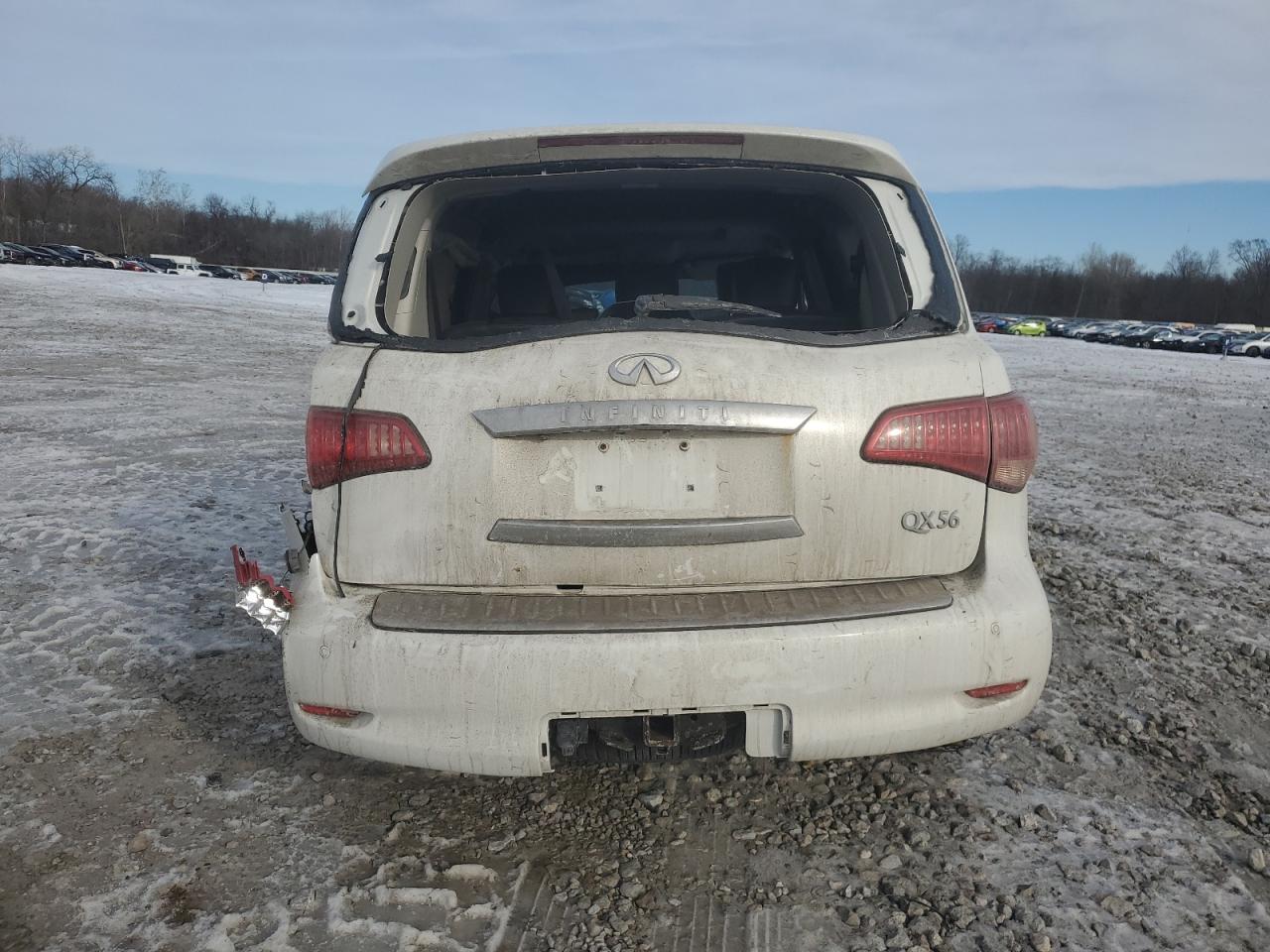 2012 Infiniti QX56 - Image 6
