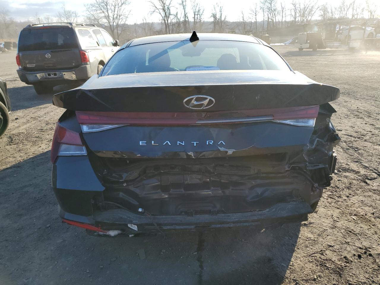2021 Hyundai Elantra - Image 6