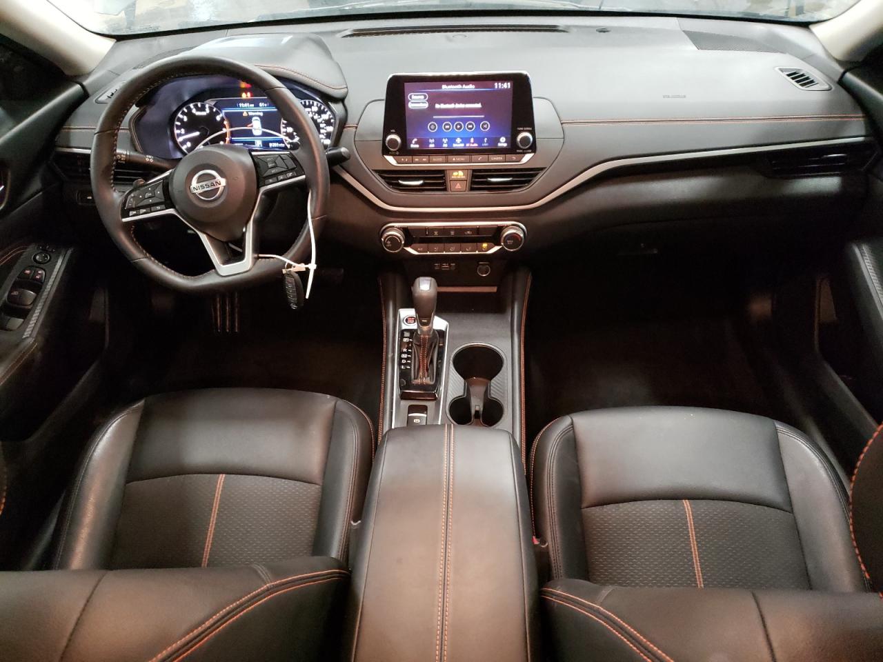 2020 Nissan Altima - Image 8