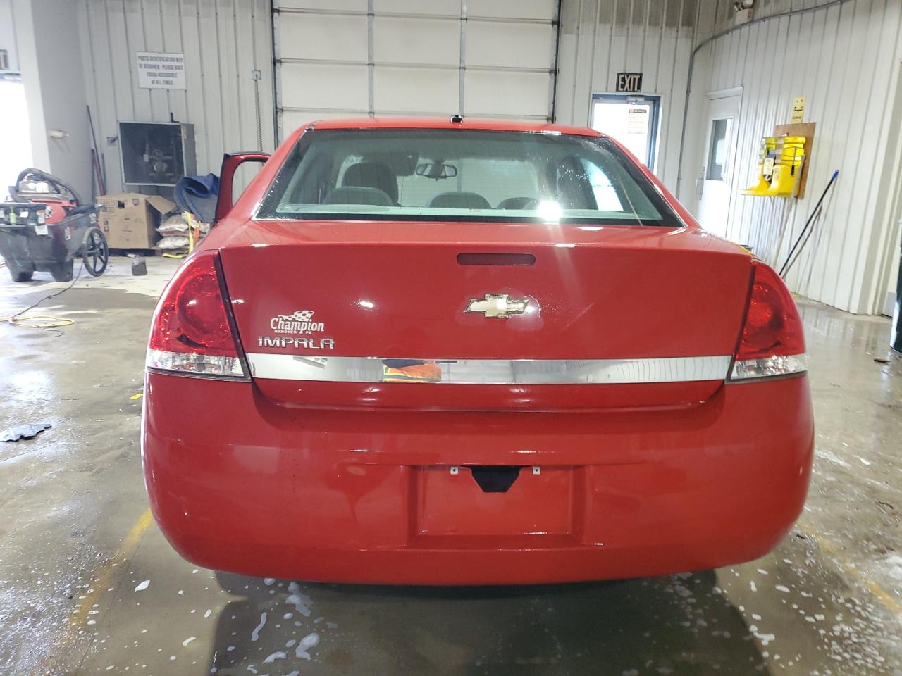 2010 Chevrolet Impala - Image 6