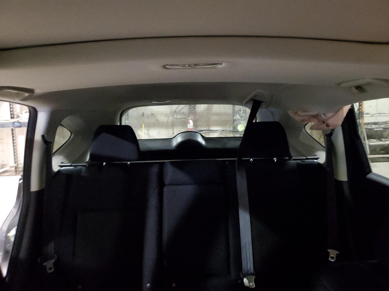 2015 Honda CR-V - Image 10