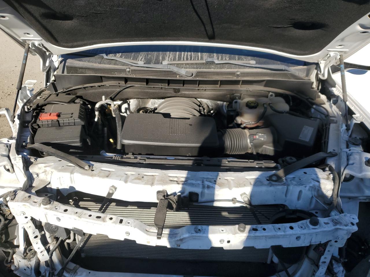 2021 GMC Yukon - Image 13