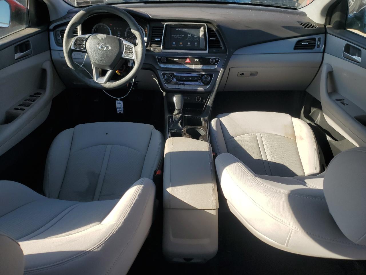 2019 Hyundai Sonata - Image 8