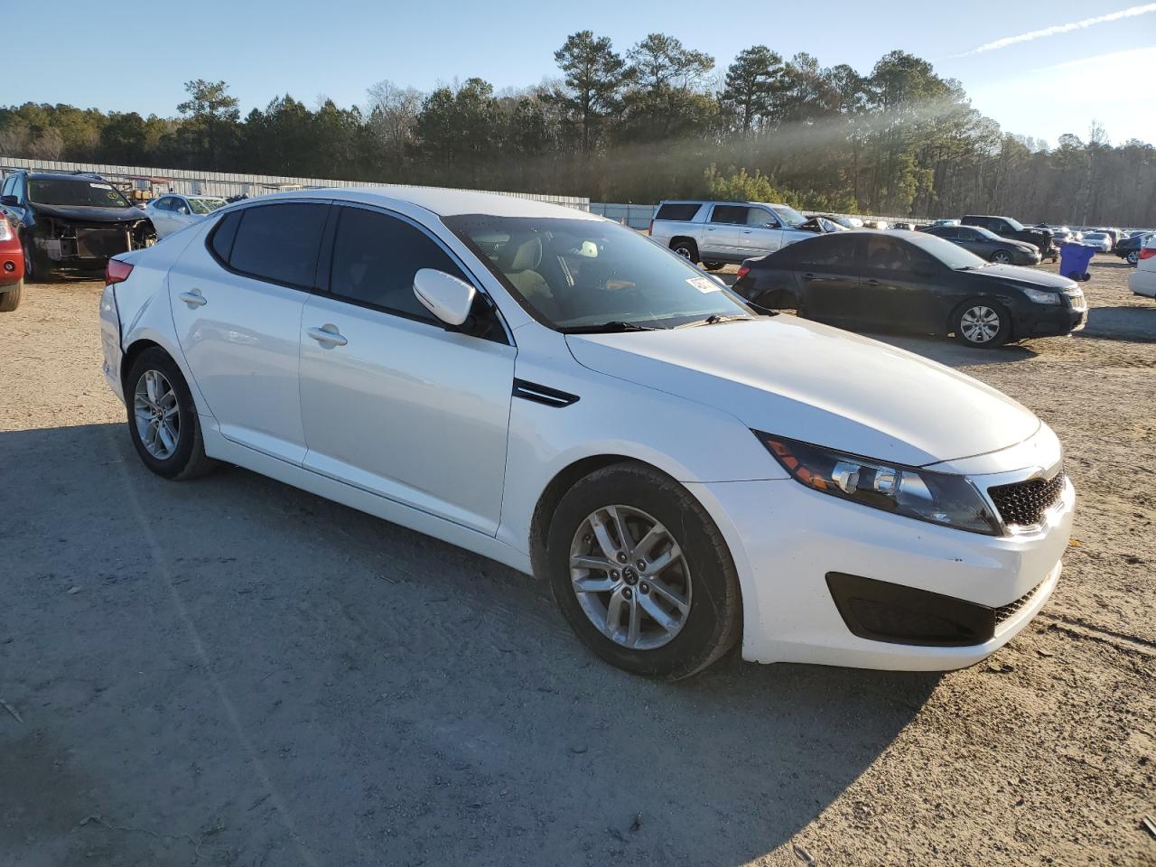 2011 Kia Optima - Image 4