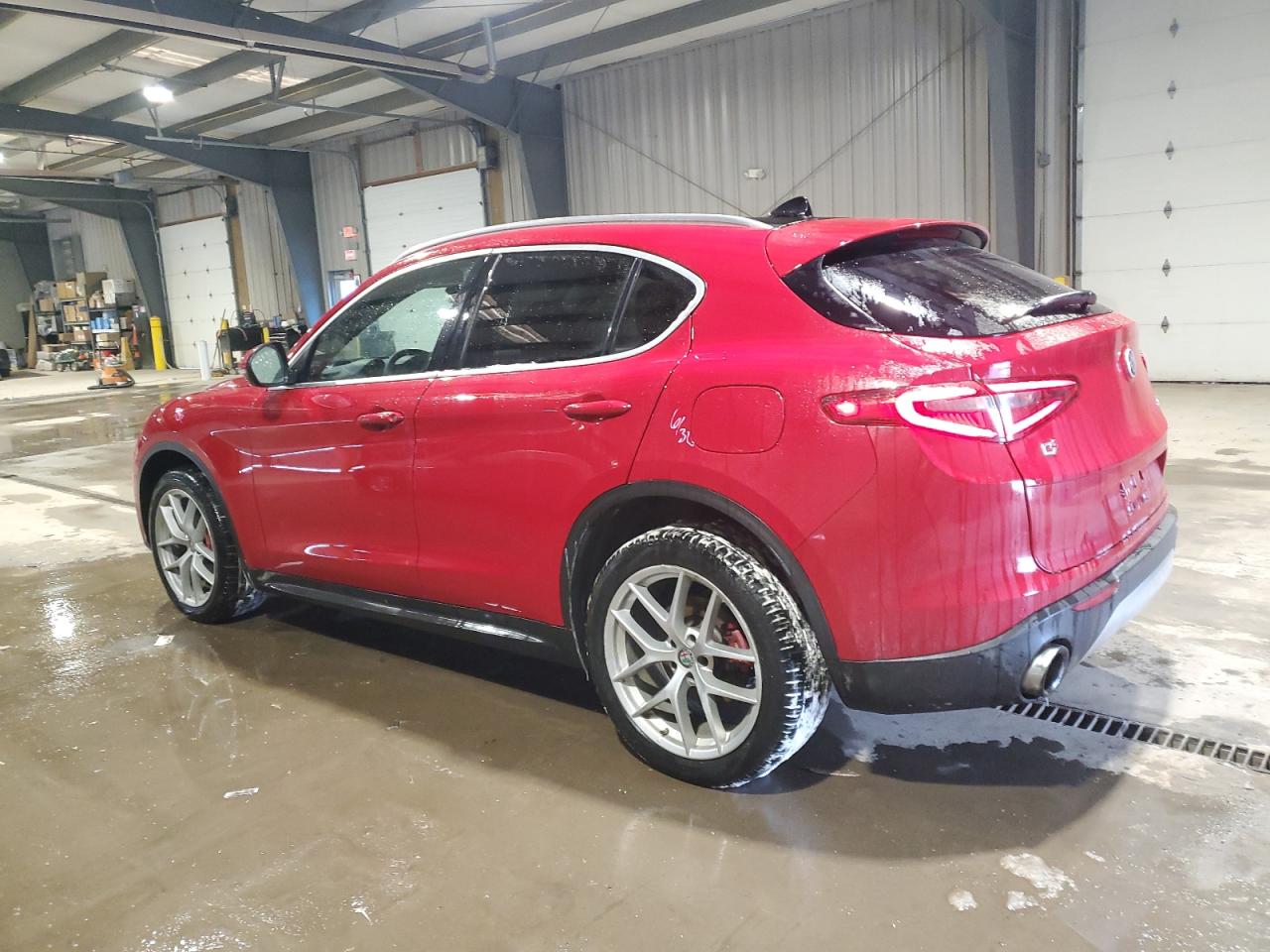 2019 Alfa Romeo Stelvio - Image 2