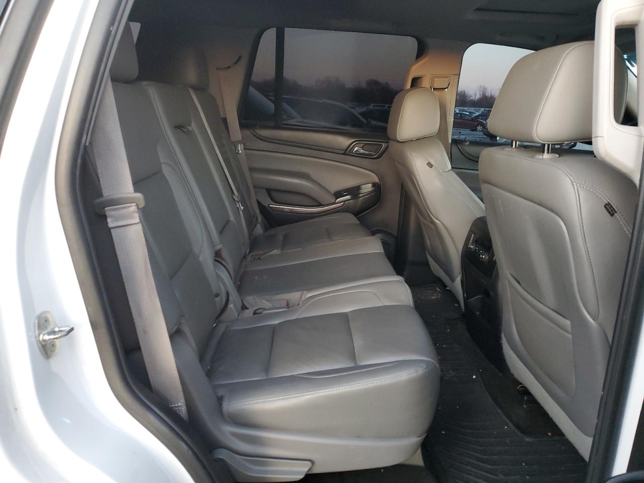 2015 Chevrolet Tahoe - Image 11
