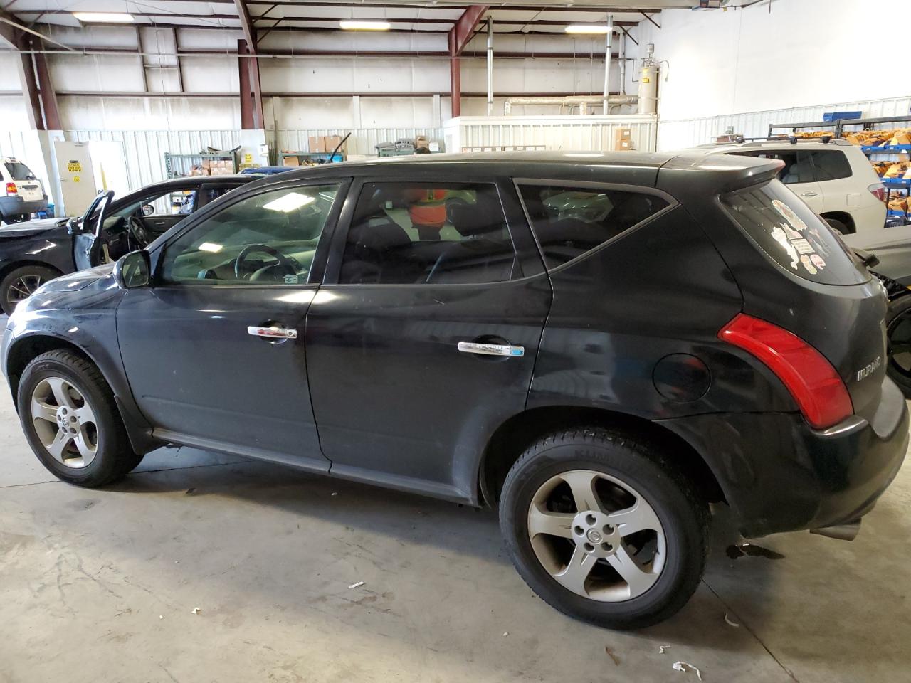 2004 Nissan Murano - Image 2