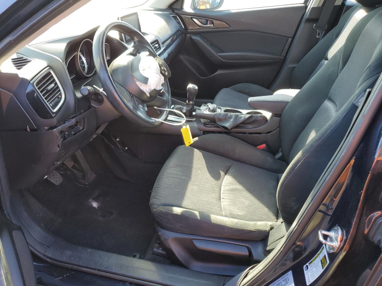 2016 Mazda 3 - Image 7