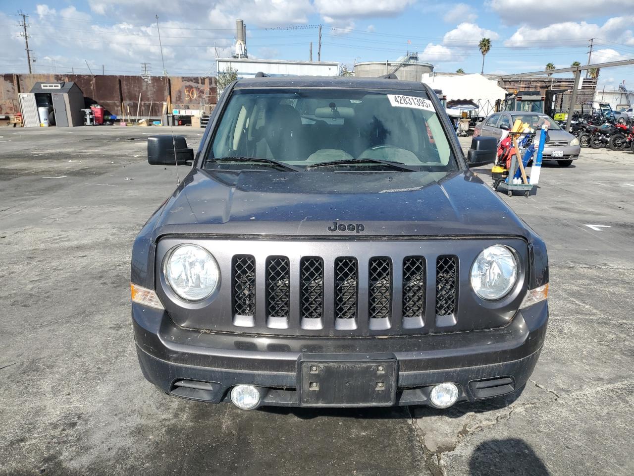 2015 Jeep Liberty (Patriot) - Image 5