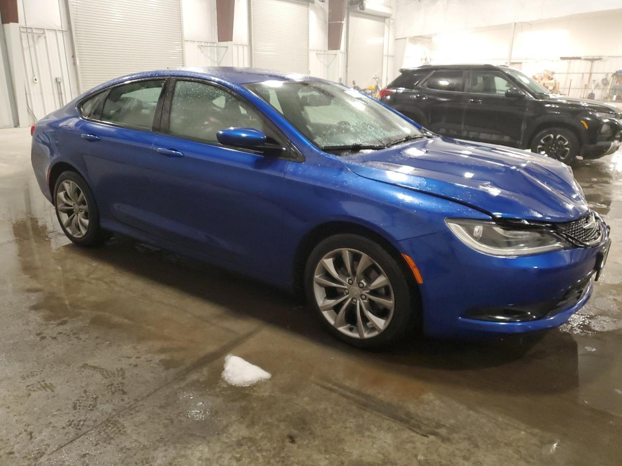 2015 Chrysler 200 - Image 4