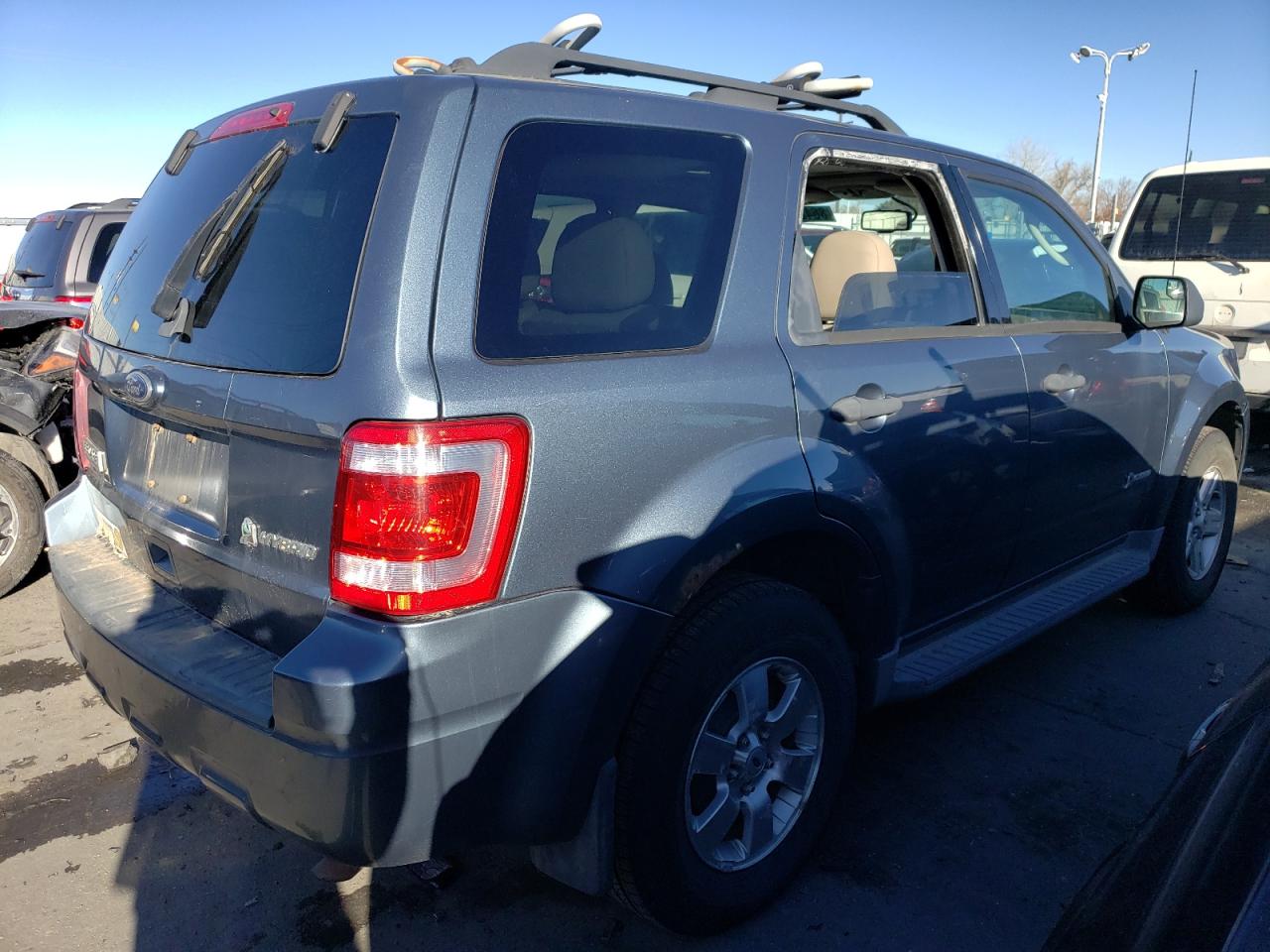 2010 Ford Escape - Image 3