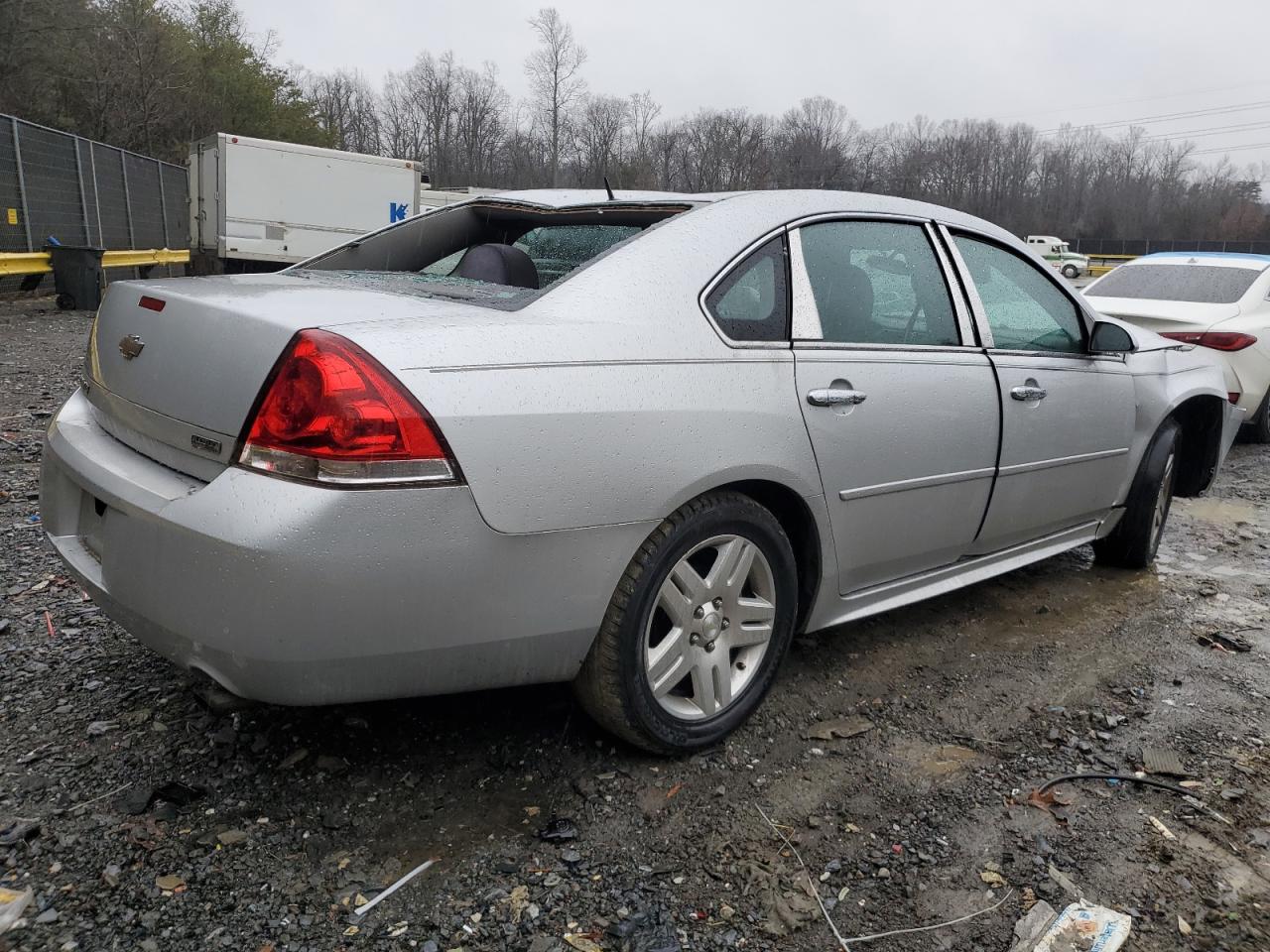 2013 Chevrolet Impala - Image 3