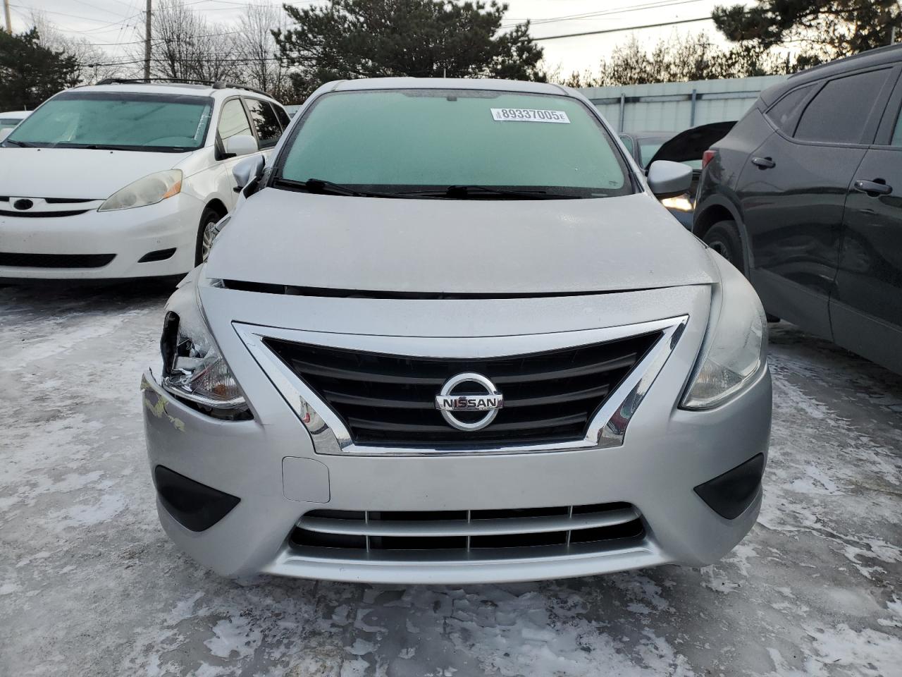 2016 Nissan Versa - Image 5