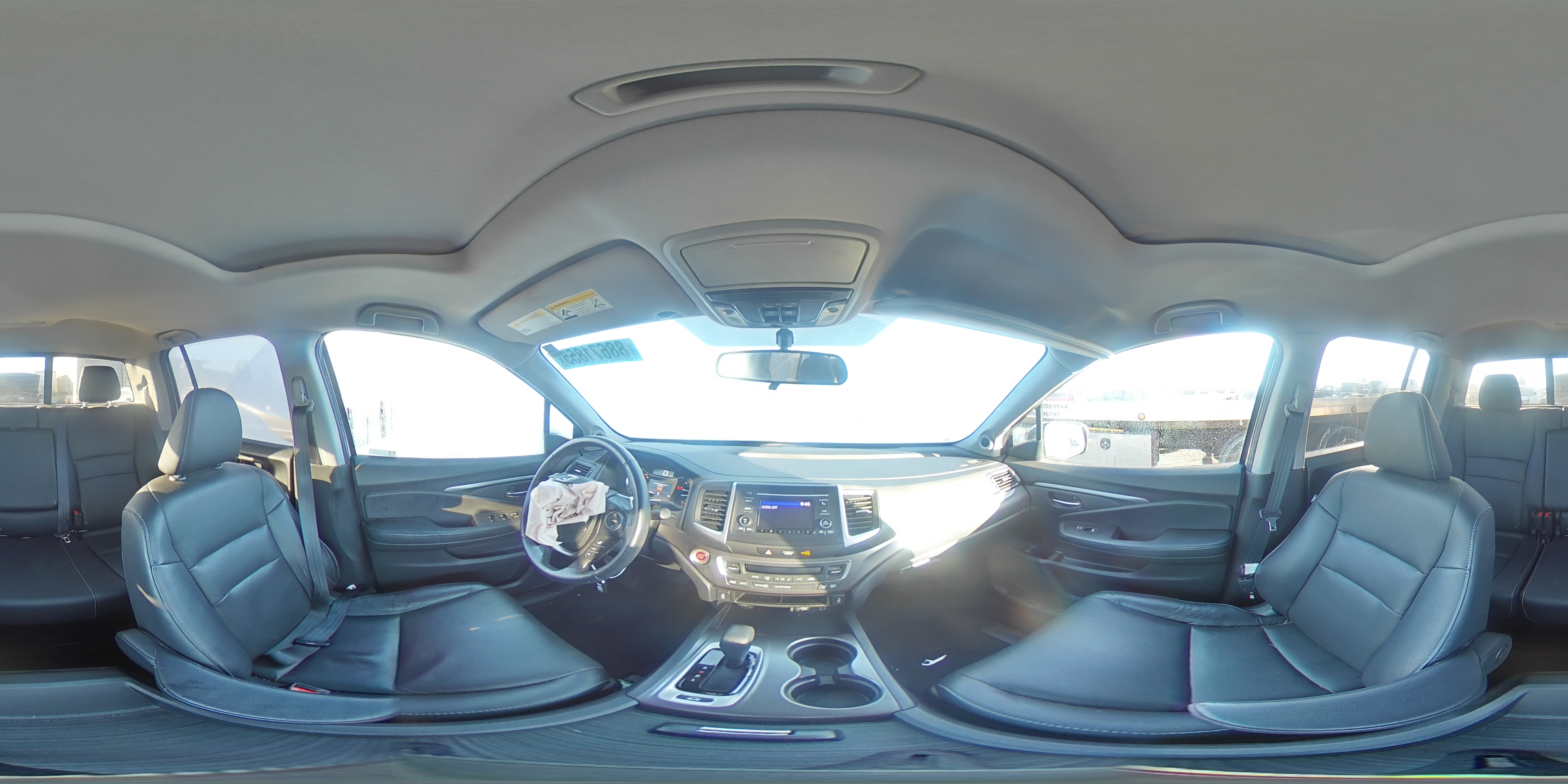 2019 Honda Ridgeline - Image 12