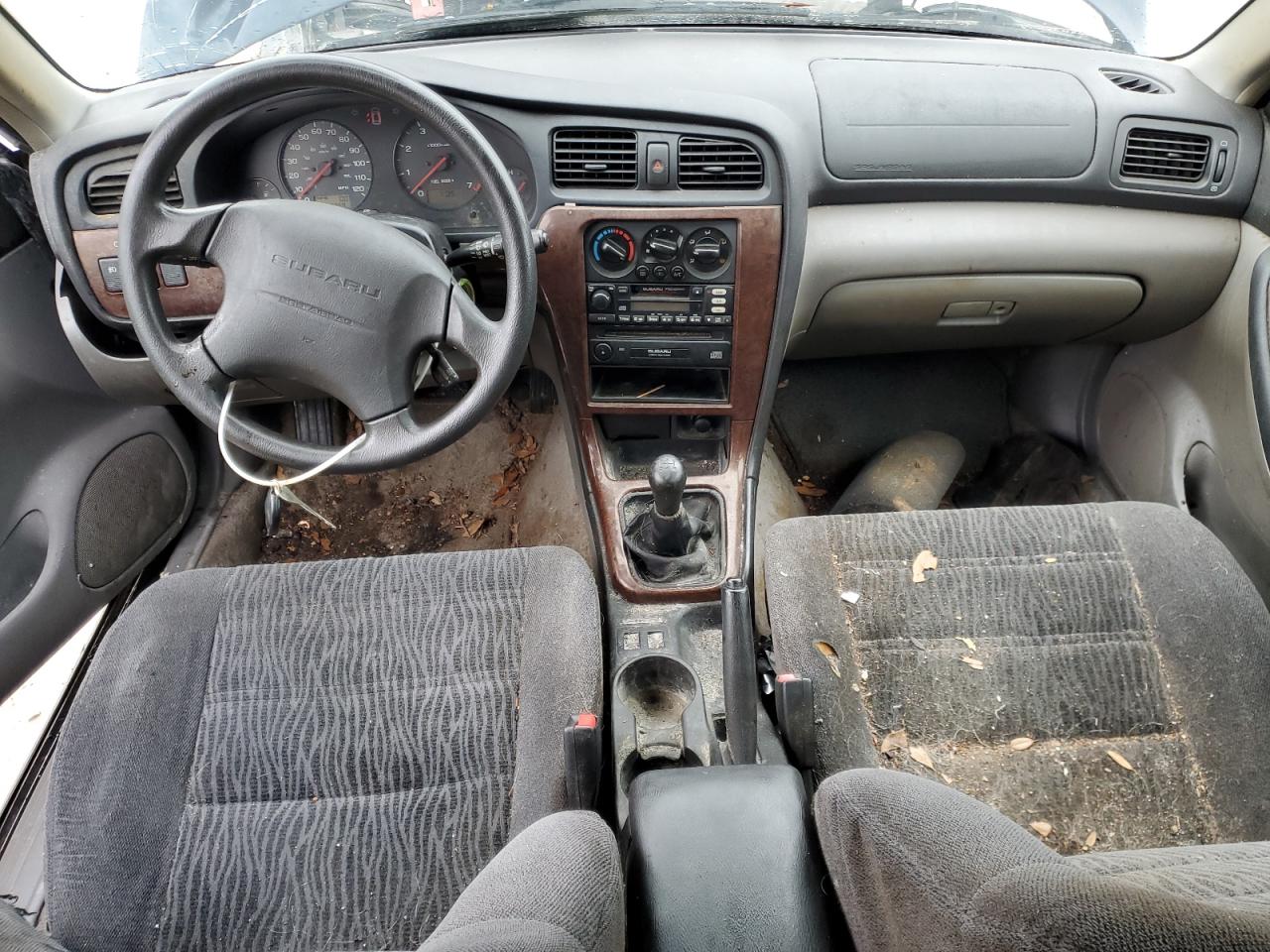 2002 Subaru Legacy - Image 8