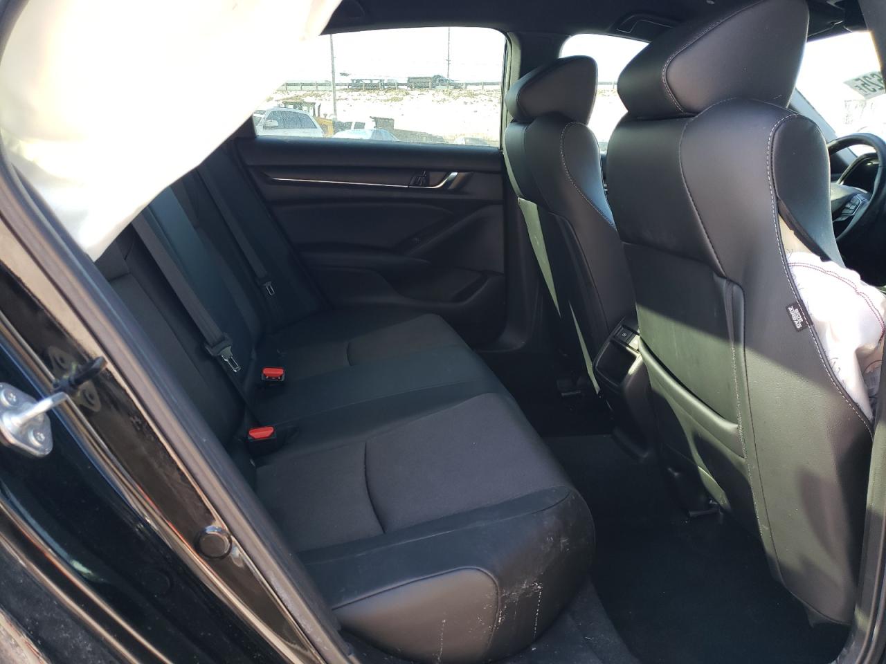 2021 Honda Accord - Image 11