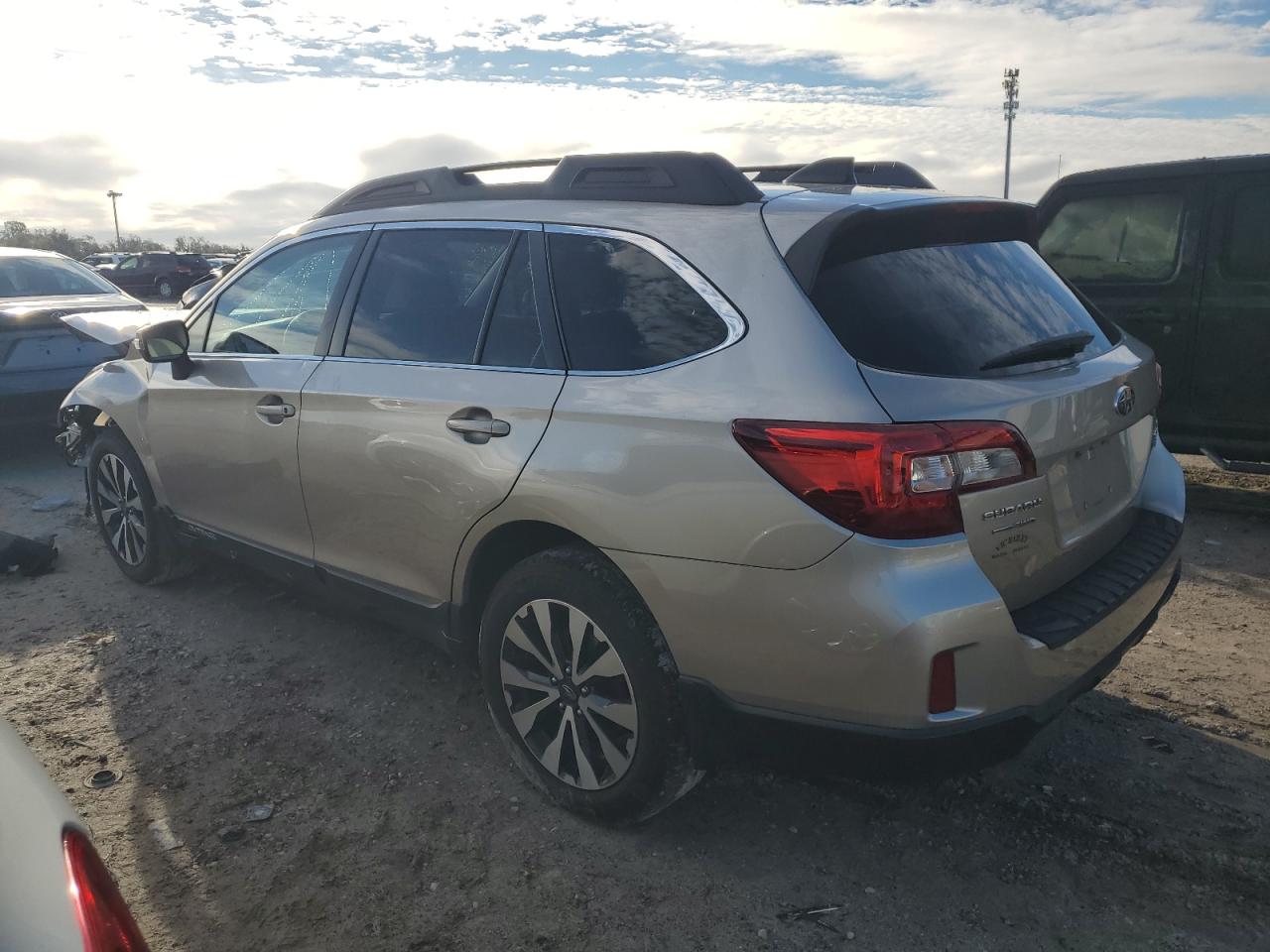 2016 Subaru Outback - Image 2
