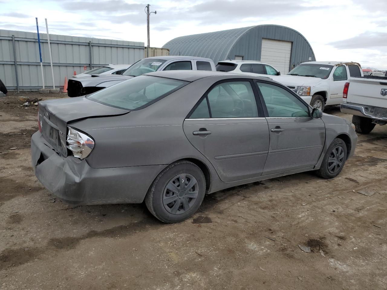 2004 Toyota Camry - Image 3
