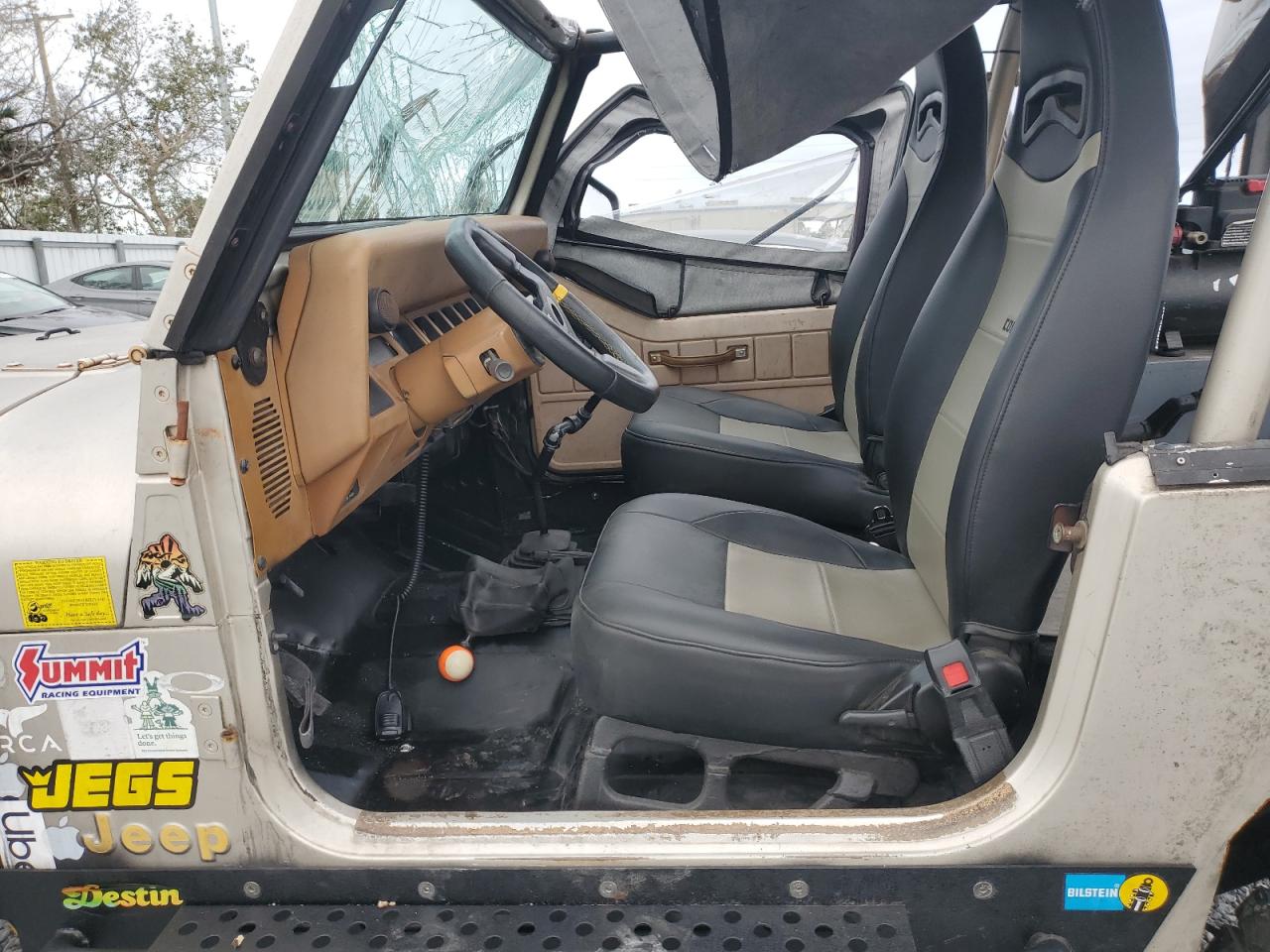 1995 Jeep Wrangler - Image 7