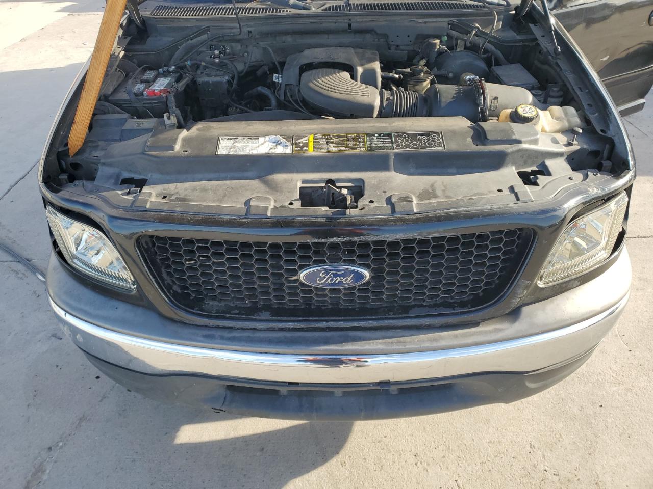 2002 Ford F-150 - Image 11