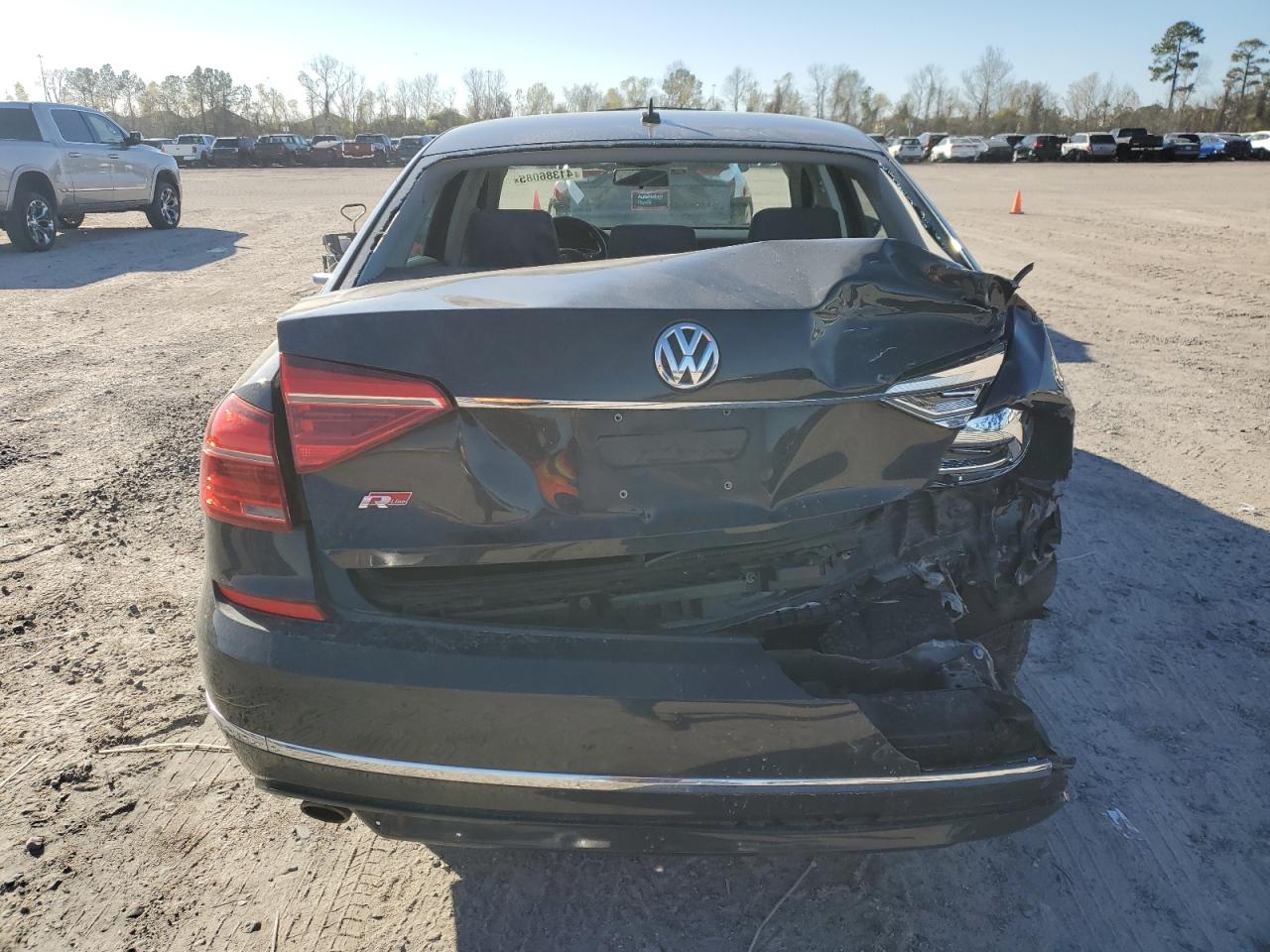 VIN 1VWAS7A36GC059205 2016 VOLKSWAGEN PASSAT no.6