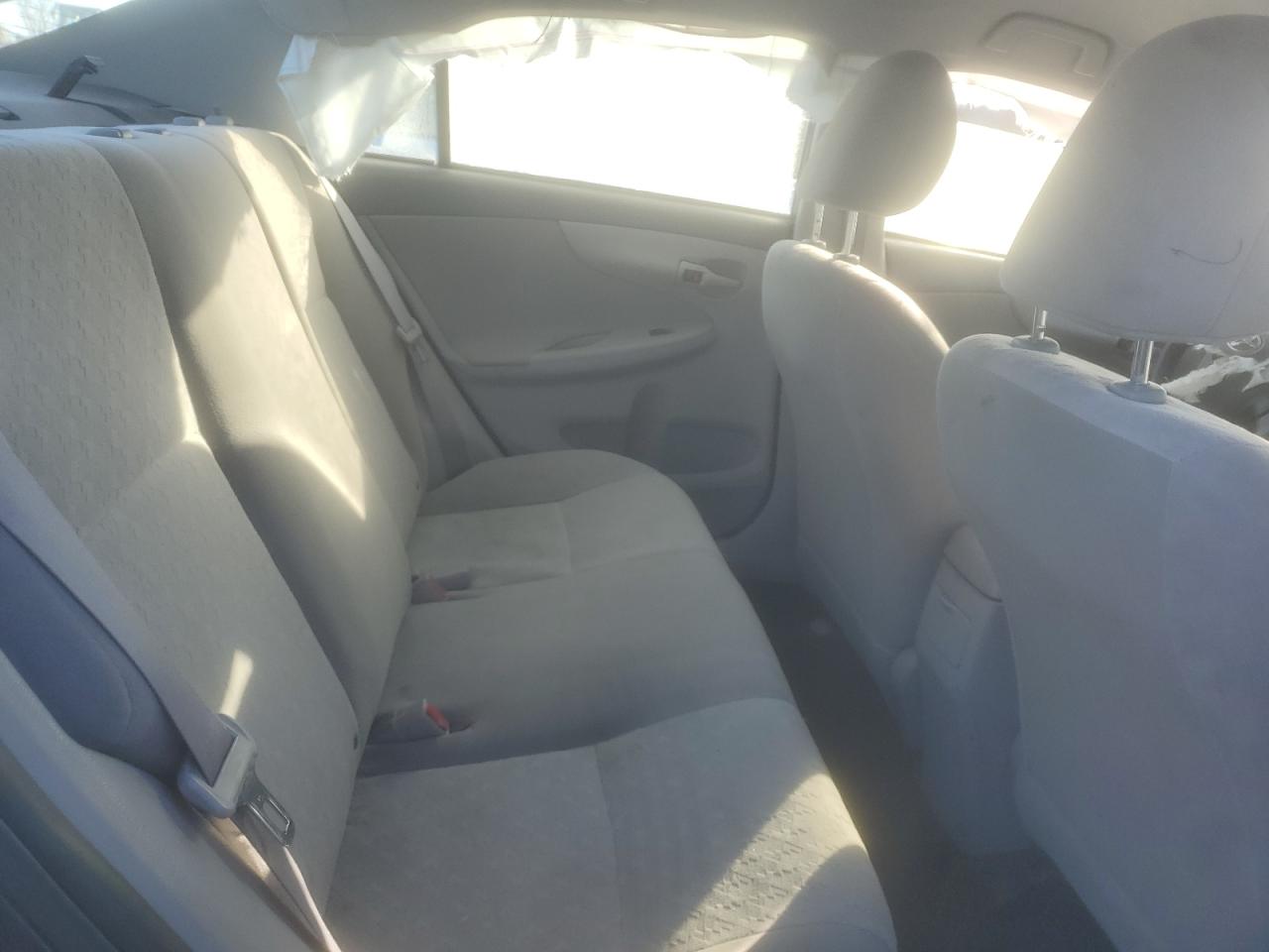 2009 Toyota Corolla - Image 11