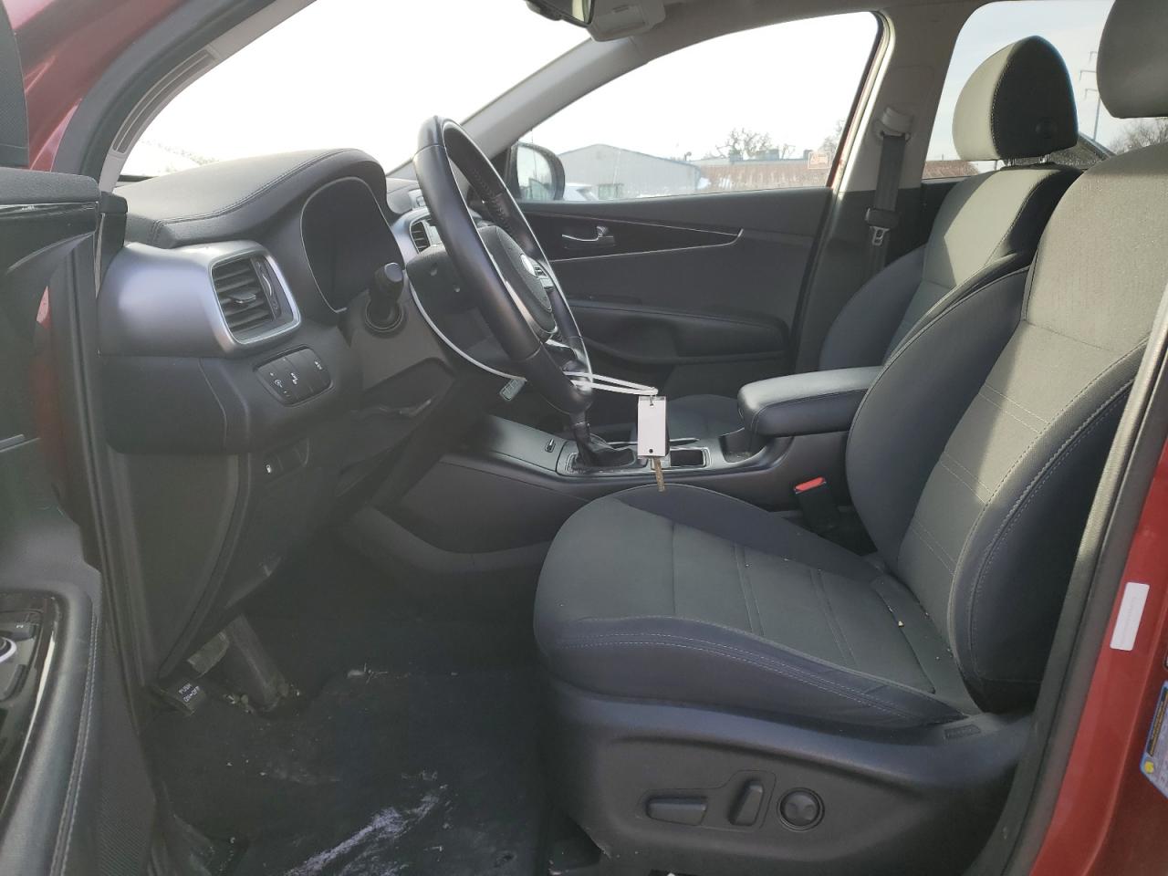 2019 Kia Sorento - Image 7
