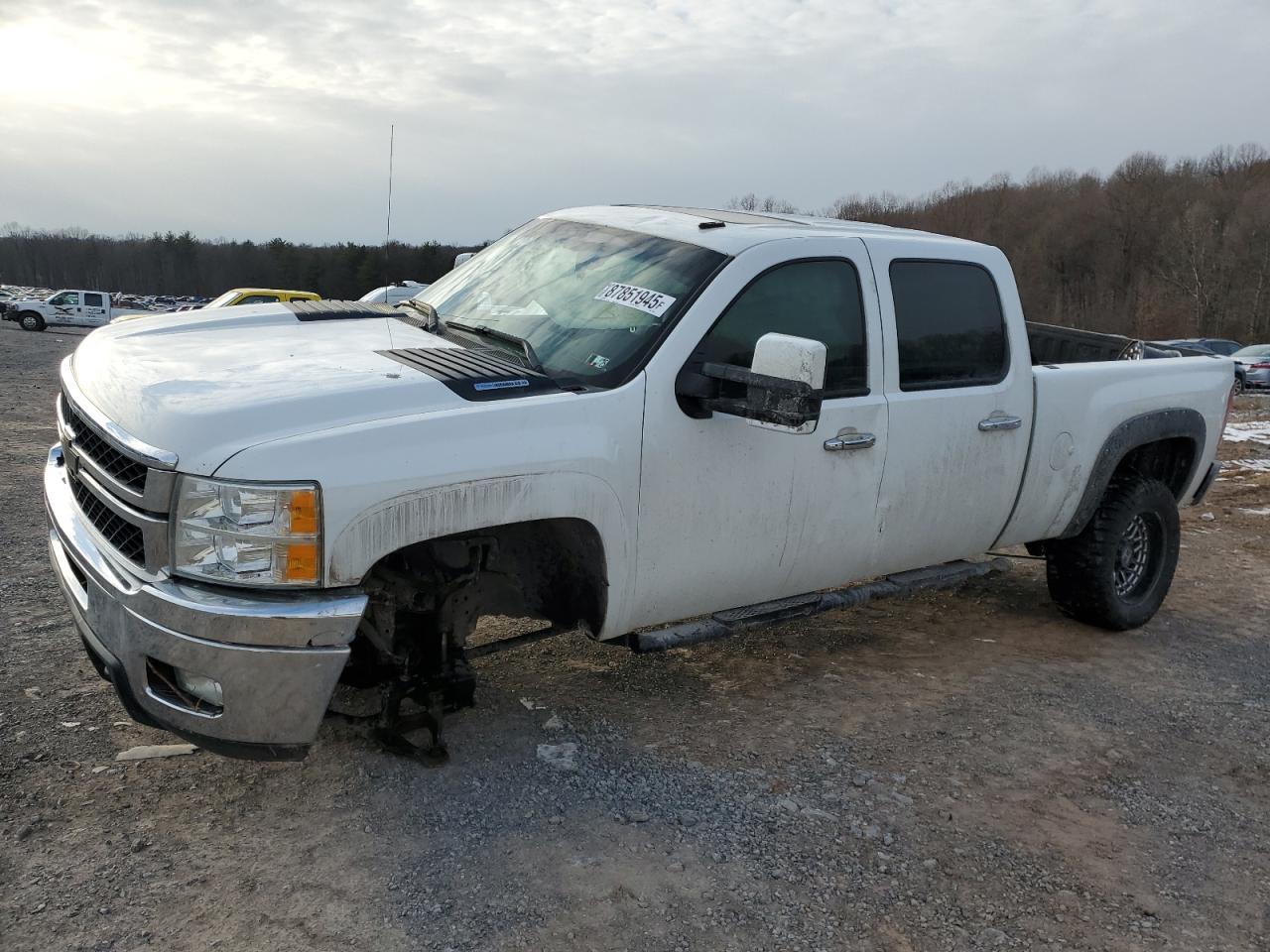 2011 Chevrolet Silverado - Image 1
