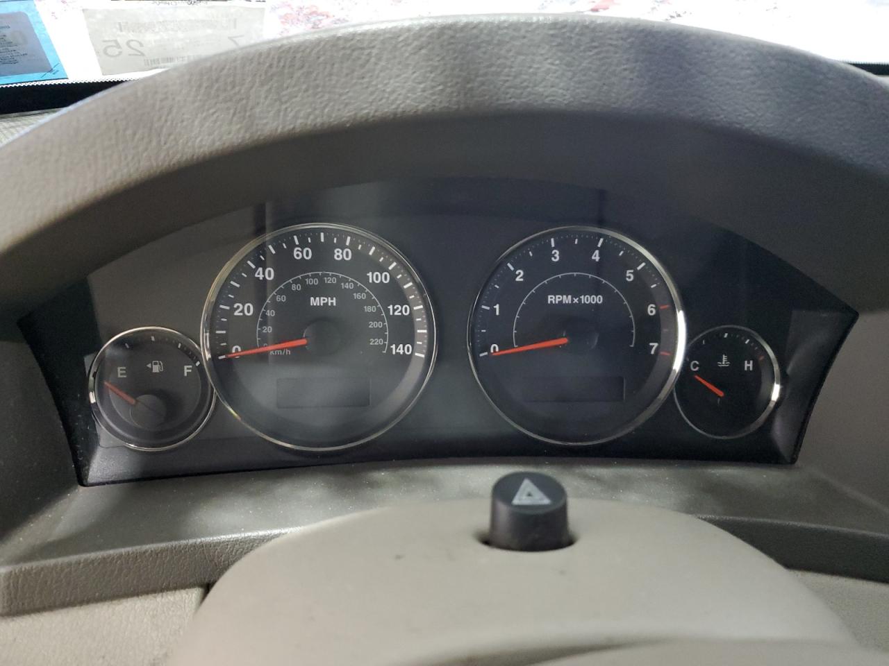 2006 Jeep Grand Cherokee - Image 9