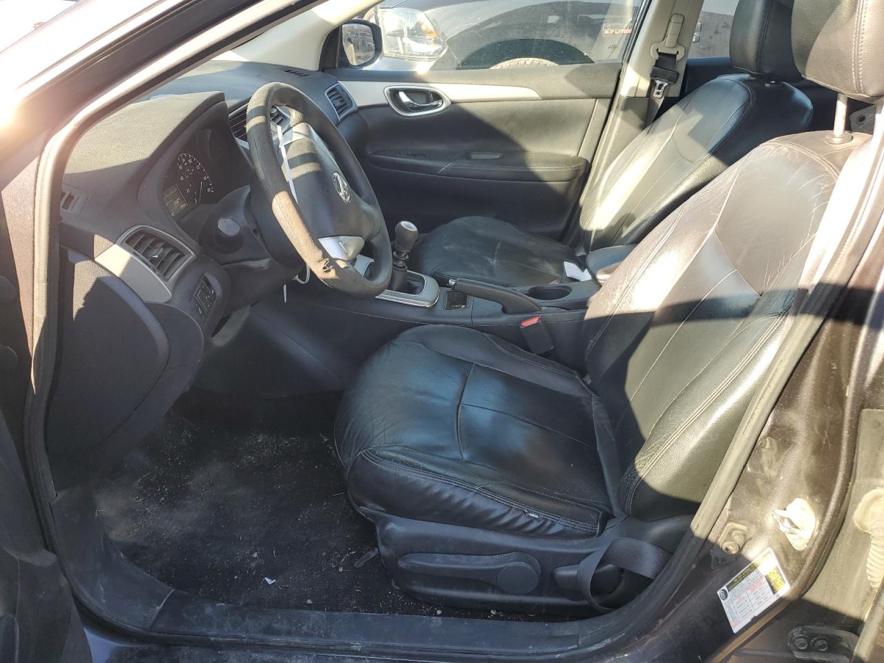 2013 Nissan Sentra - Image 7