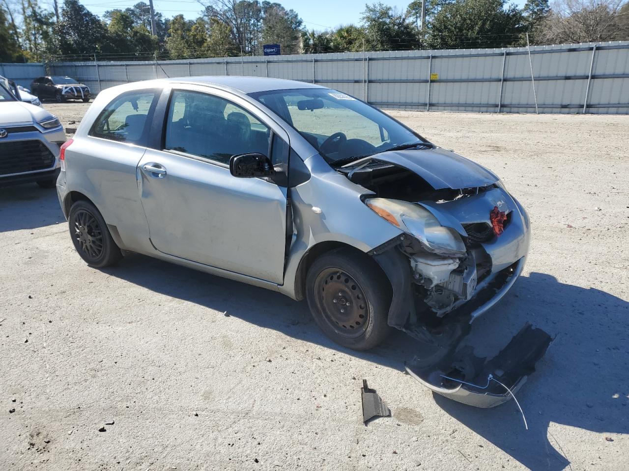 2009 Toyota Yaris - Image 4