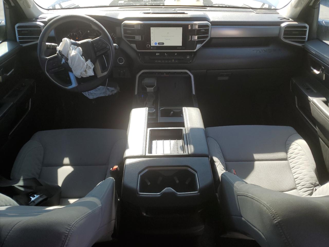 2022 Toyota Tundra - Image 8