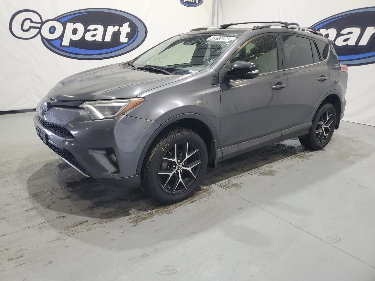 2018 Toyota RAV 4 - Image 1