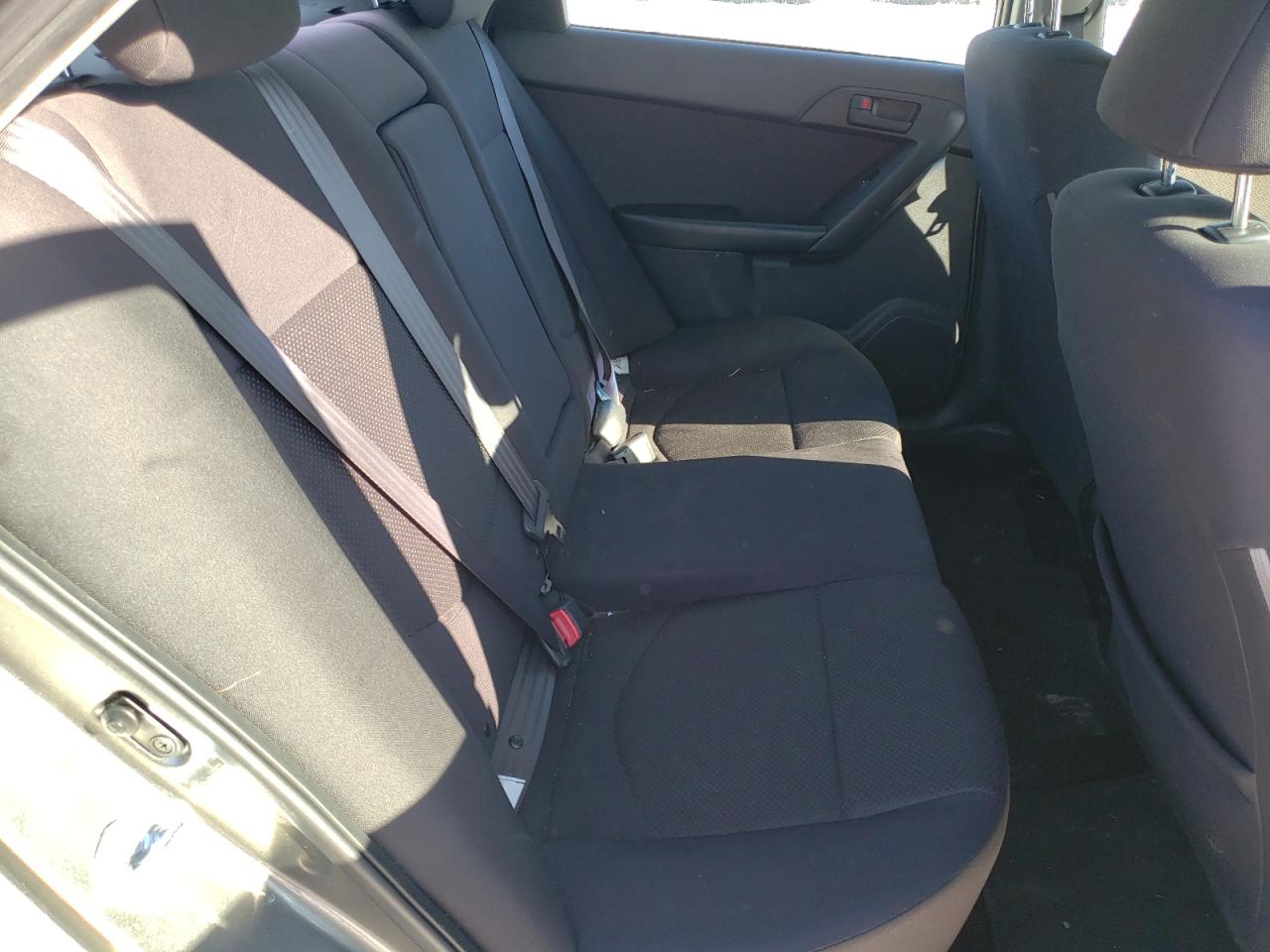 2012 Kia Forte - Image 10